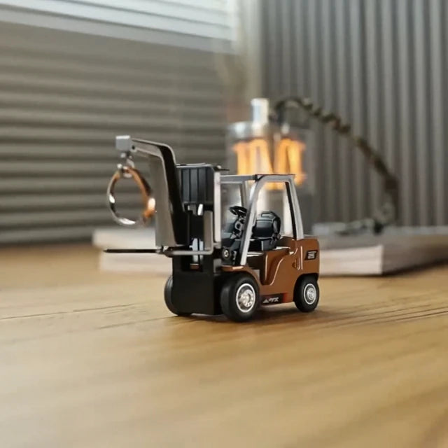 1:64 RC Alloy Forklift – Mini Engineering Series